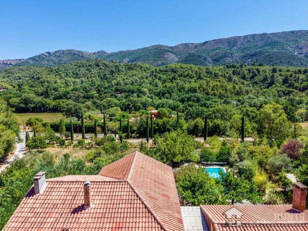 Maison à vendre, 190m², Vauvenargues
