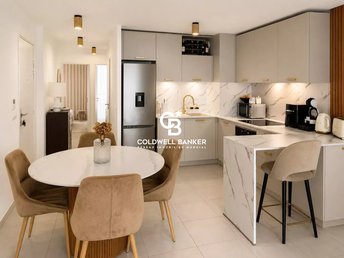 Appartement – Antibes, Pont Dulys, Juan-les-Pins - Vue 2