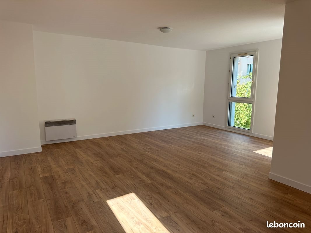 Appartement à louer, 70m², Marseille 10ème
