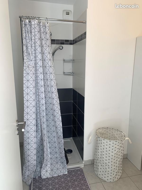Appartement à louer, 20m², Marseille 5ème