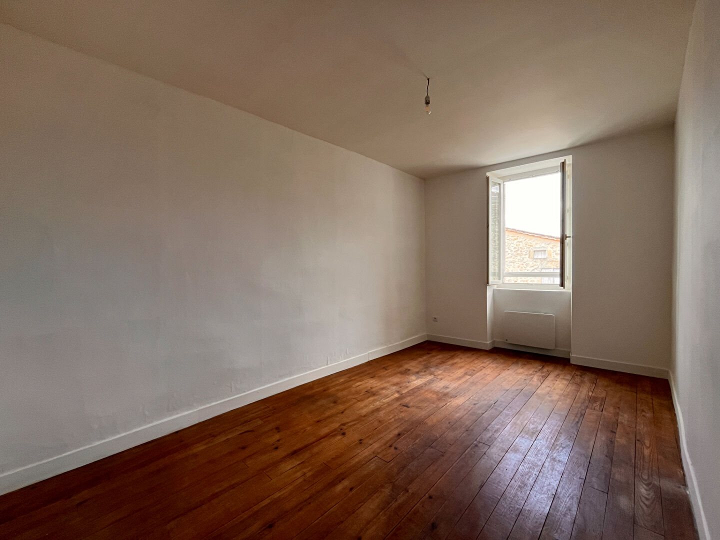 Maison à louer, 89m², Pellegrue