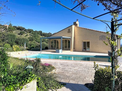 Maison 6 pièces 205 m² · à Céret · 205 m² · 595 000 €
