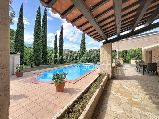 Maison 5 pièces 172 m² · à Maureillas-Las-Illas · 172 m² · 450 000 €