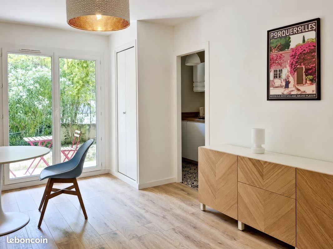 Appartement à louer, 24m², Toulon