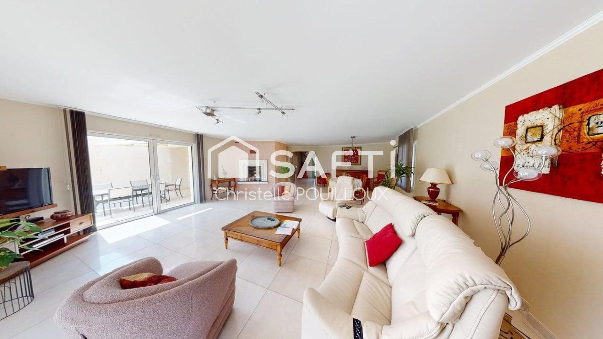 Maison à vendre, 250m², Benet