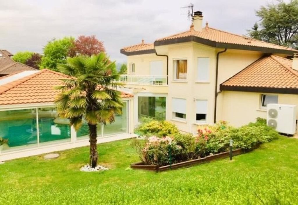 Maison à vendre, 330m², Nernier