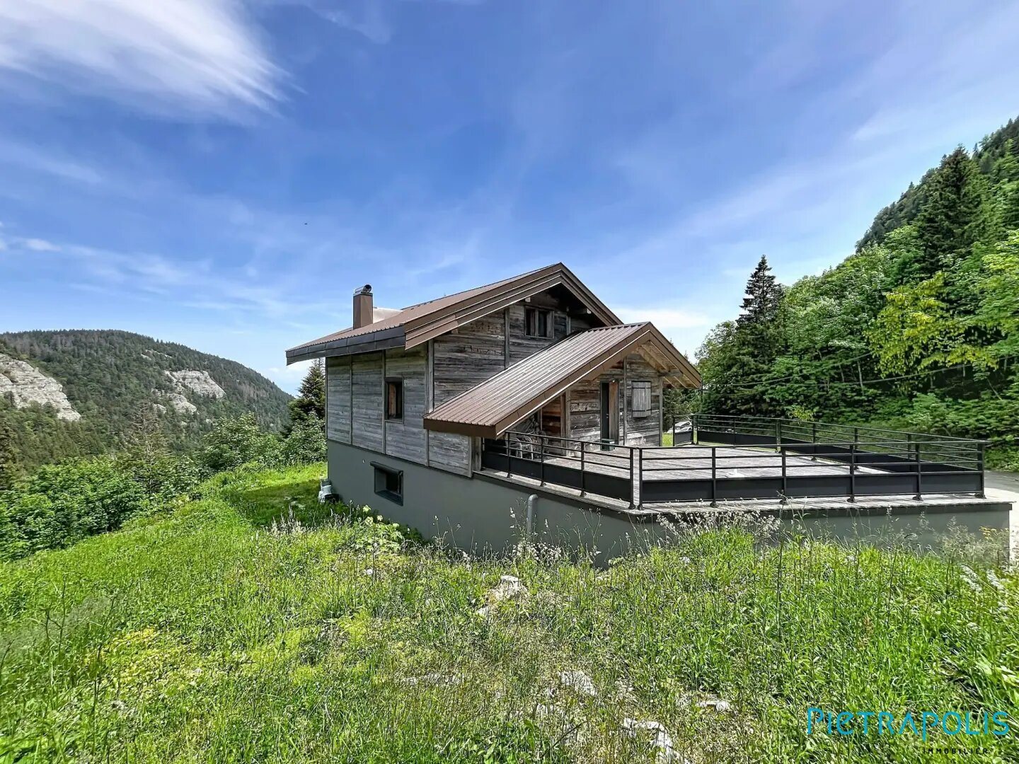 Maison à vendre, 151m², Gex