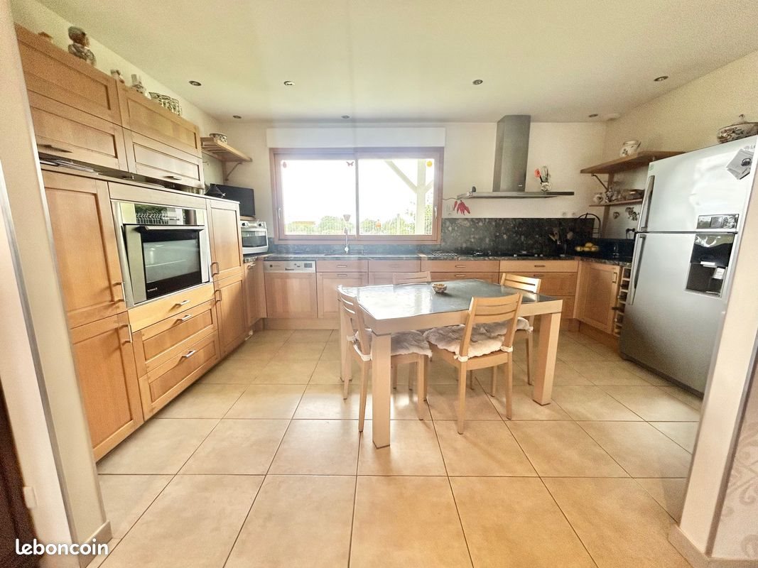 Maison à vendre, 200m², Dreuil-lès-Amiens