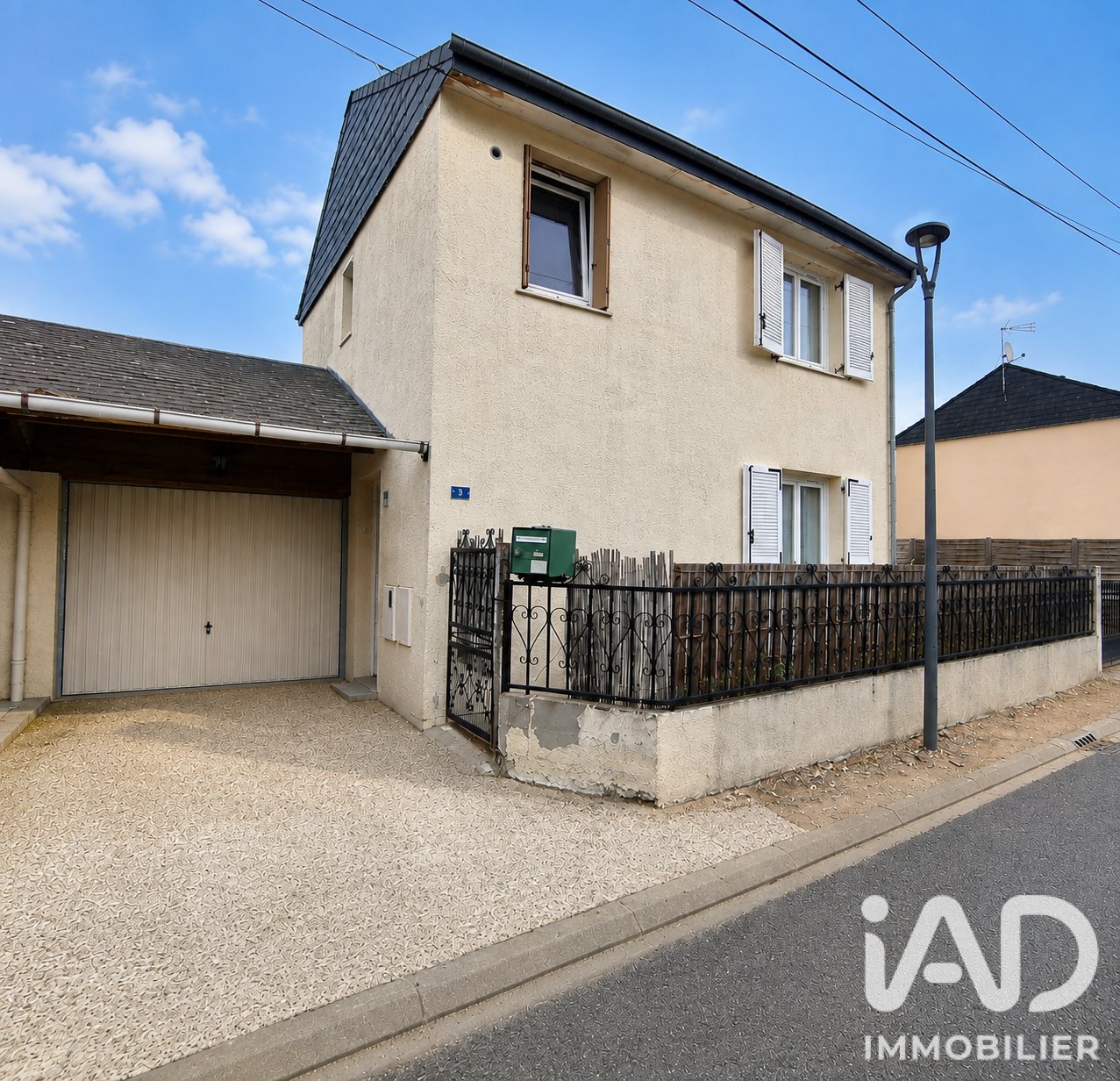 Maison à vendre, 81m², Nazelles-Négron
