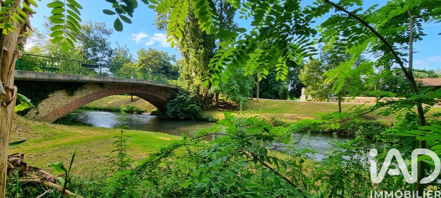 Maison à vendre, 350m², Vic-en-Bigorre