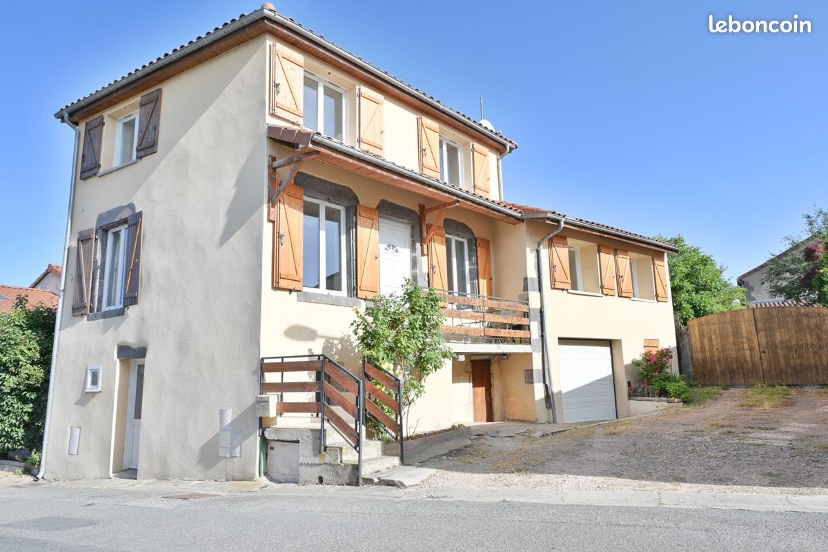 Maison à vendre, 95m², Sardon