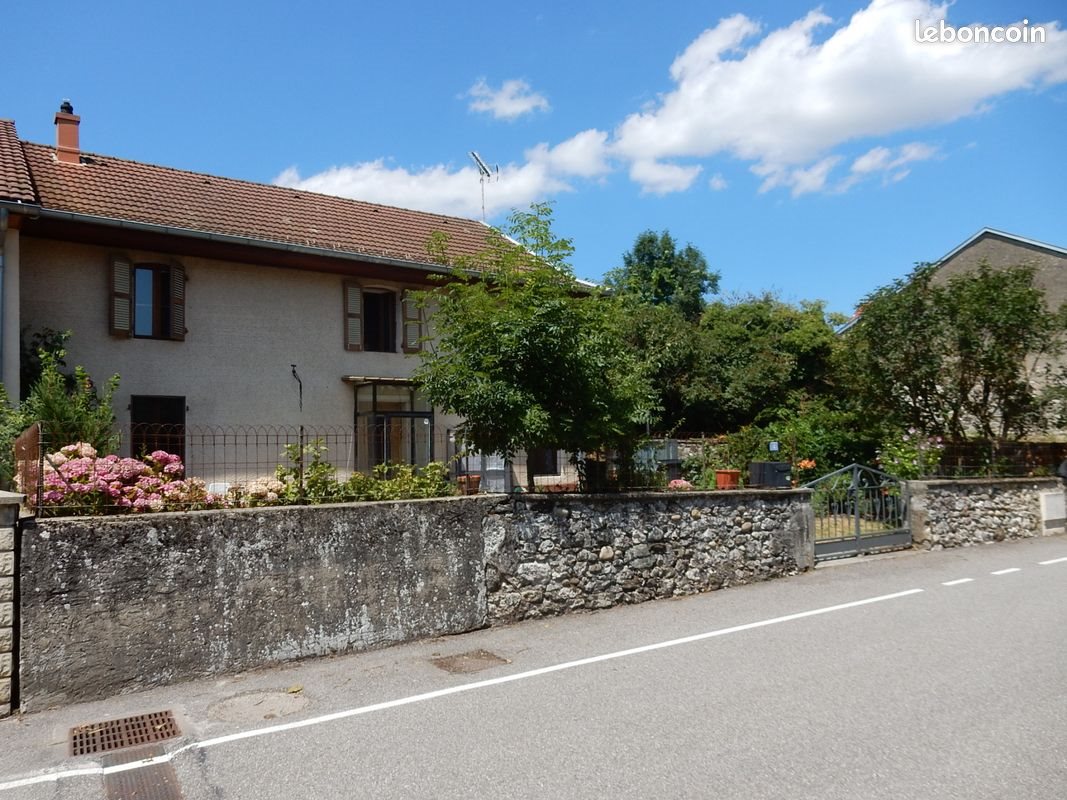 Maison à vendre, 135m², Léaz