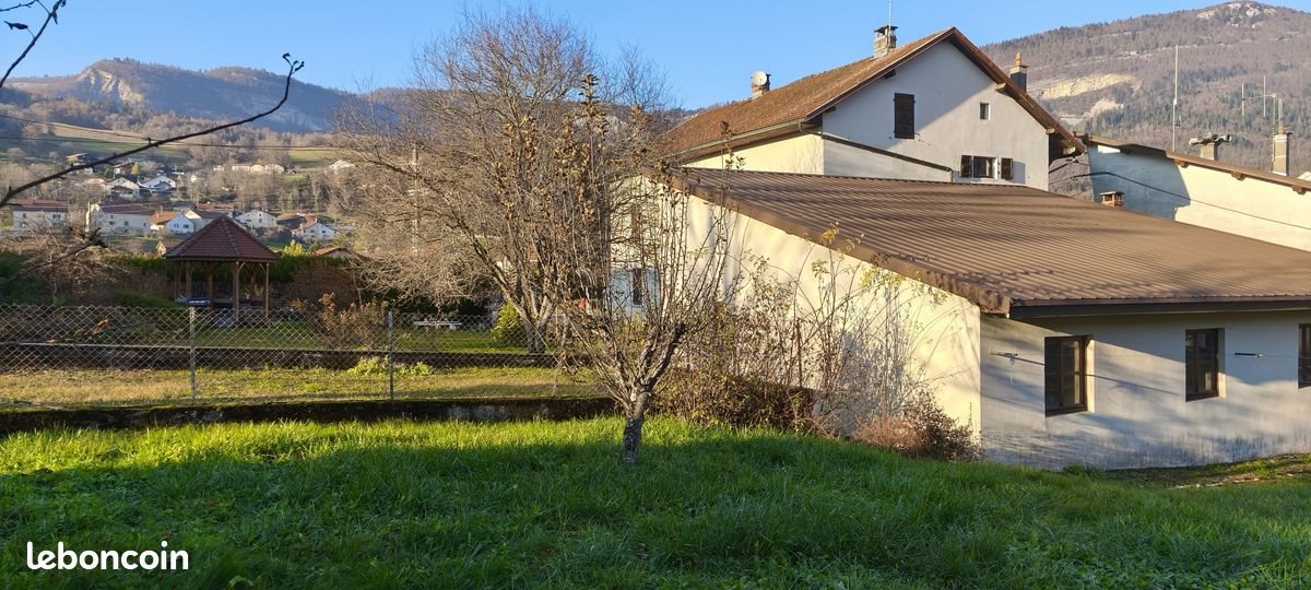 Maison à vendre, 250m², Champfromier
