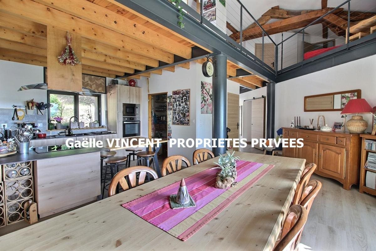 Maison à vendre, 327m², Saint-Julien-Molin-Molette