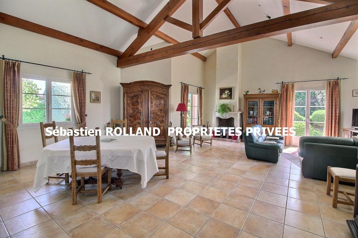 Maison à vendre, 171m², Boisset-lès-Montrond