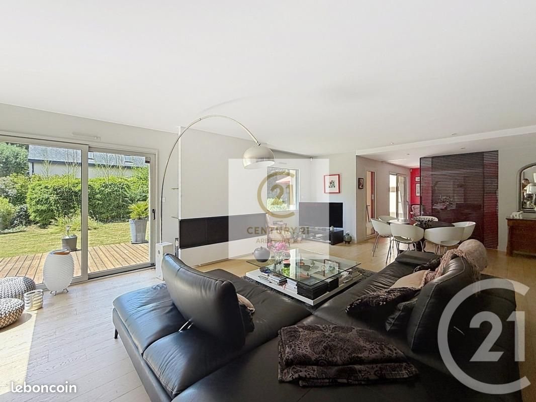 Maison à vendre, 221m², Saint-Grégoire