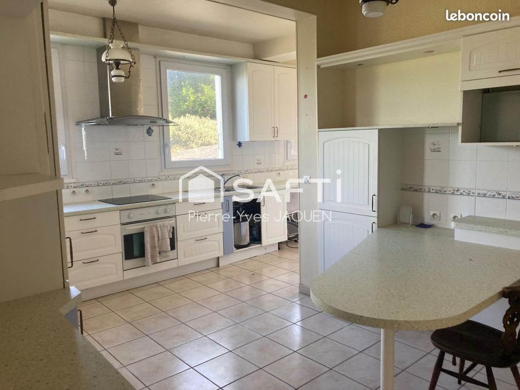 Maison à vendre, 174m², Carantec
