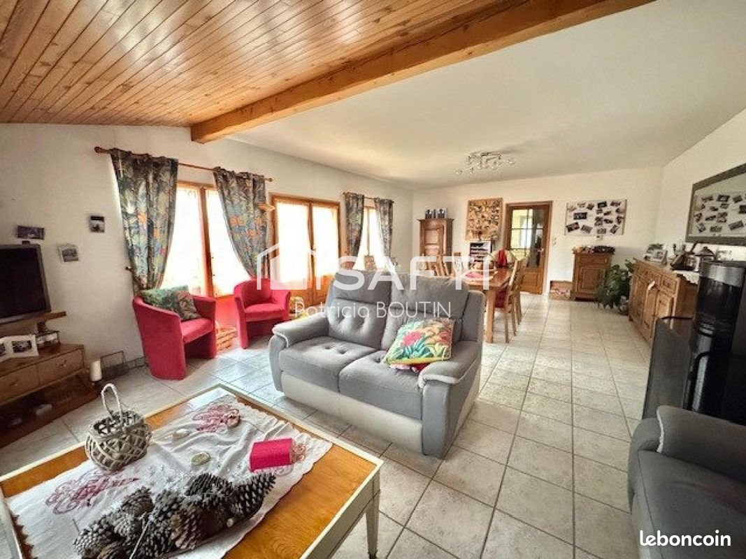 Maison à vendre, 167m², Ardin