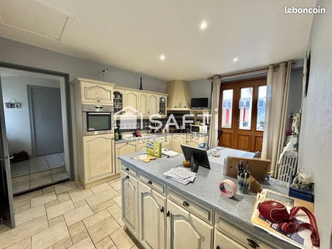 Maison à vendre, 167m², Coulonges-sur-l'Autize