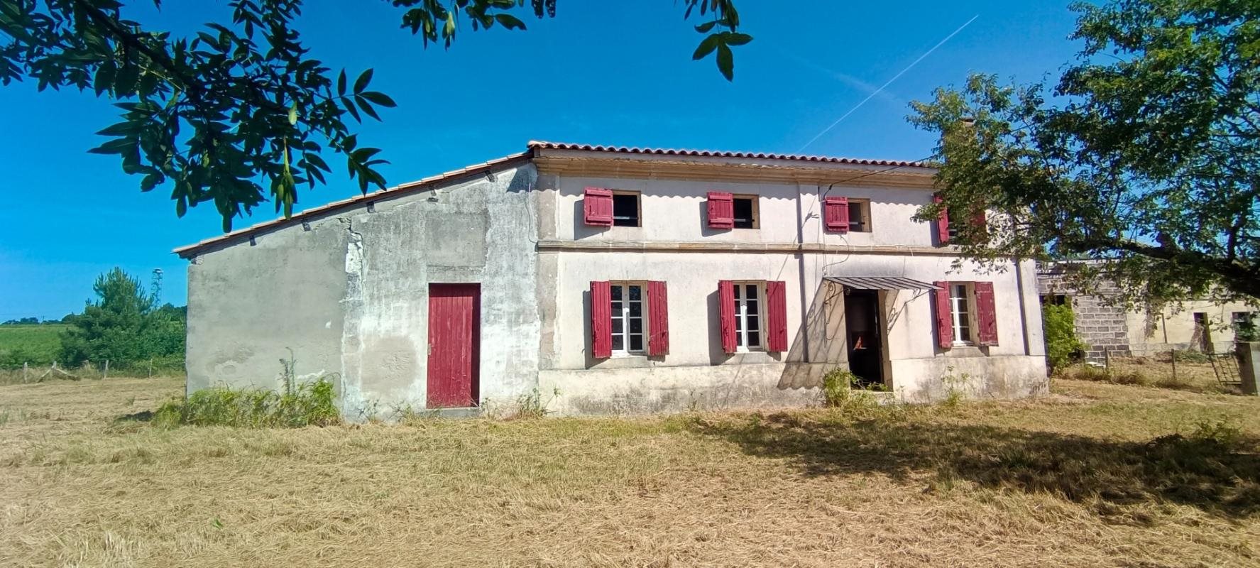 Maison à vendre, 115m², Saint-Christophe-de-Double