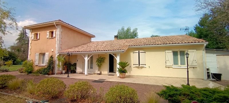 Maison à vendre, 139m², Porchères