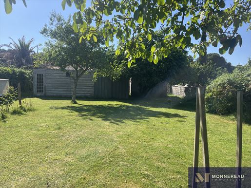 Terrain 984 m² · à Saint-Palais-sur-Mer · 984 m² · 215 250 €