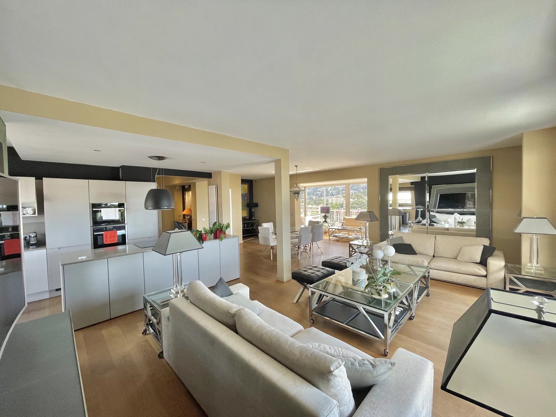 Appartement à vendre, 143m², Le Cannet
