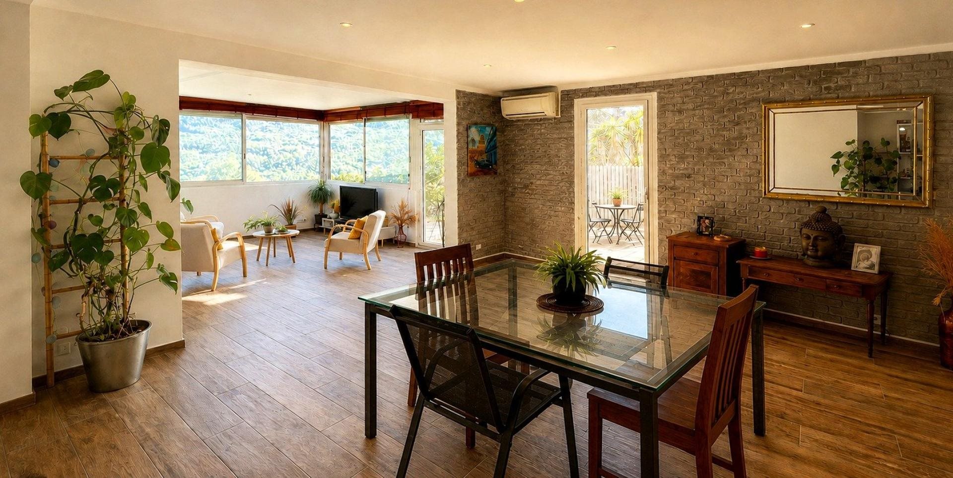 Appartement à vendre, 140m², Tourrette-Levens