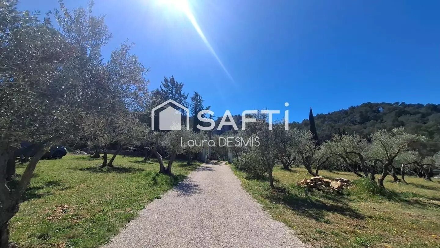 Maison à vendre, 125m², Cuges-les-Pins
