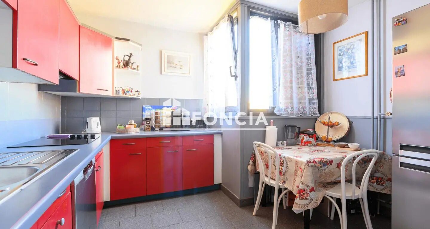 Appartement à vendre, 100m², Neuilly-sur-Marne