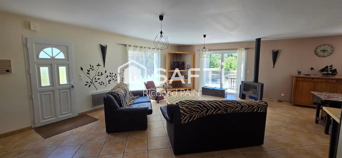 Maison à vendre, 148m², Sansais