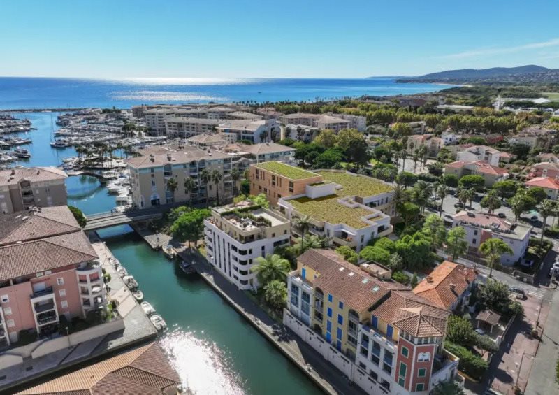 Appartement à vendre, 97m², Fréjus