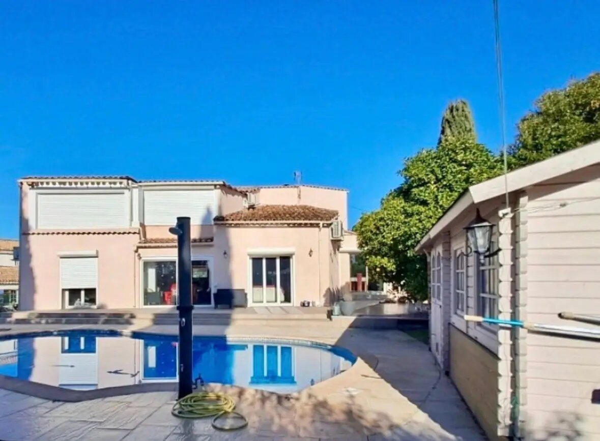 Maison à vendre, 245m², La Roquette-sur-Siagne