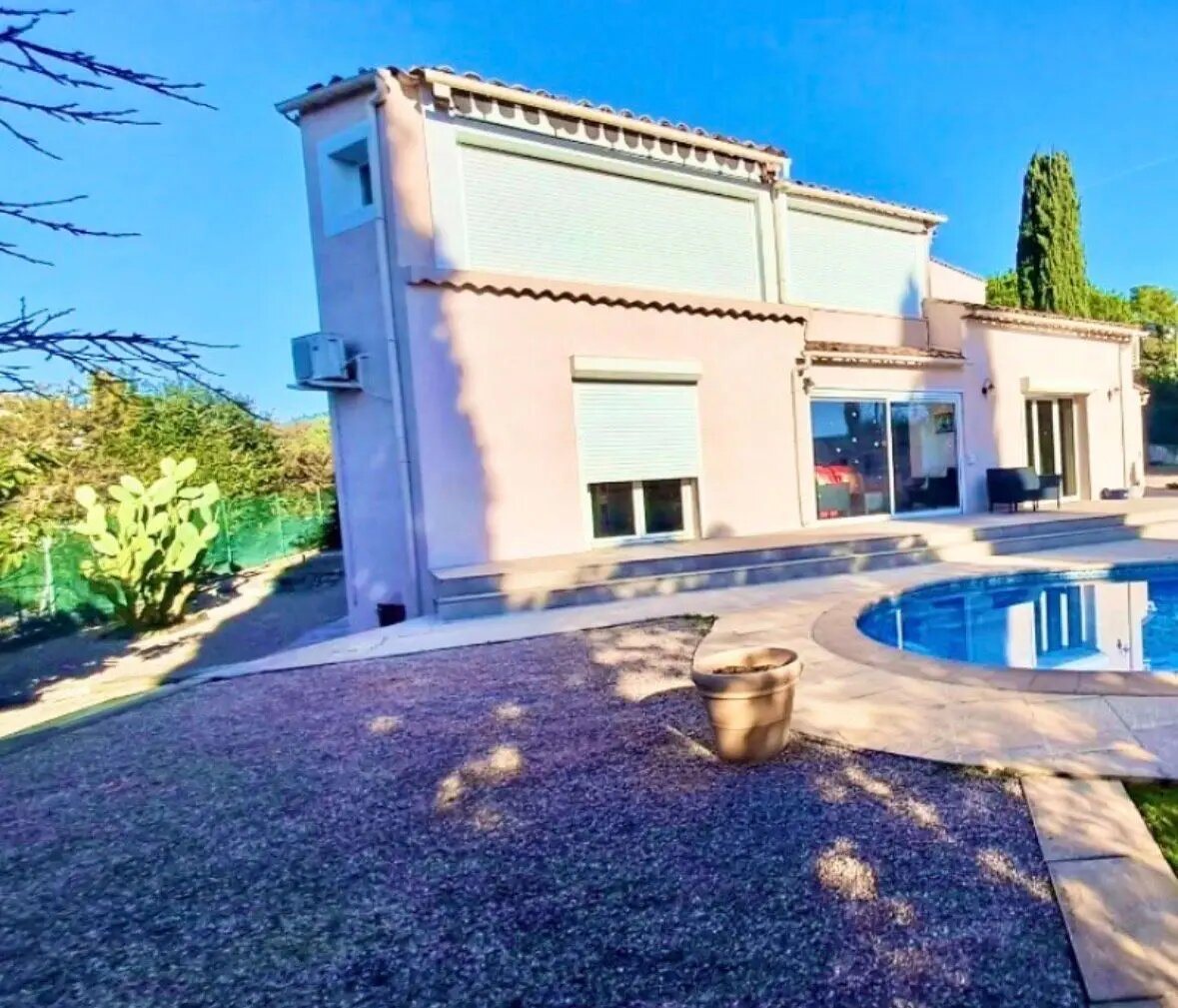 Maison à vendre, 245m², La Roquette-sur-Siagne