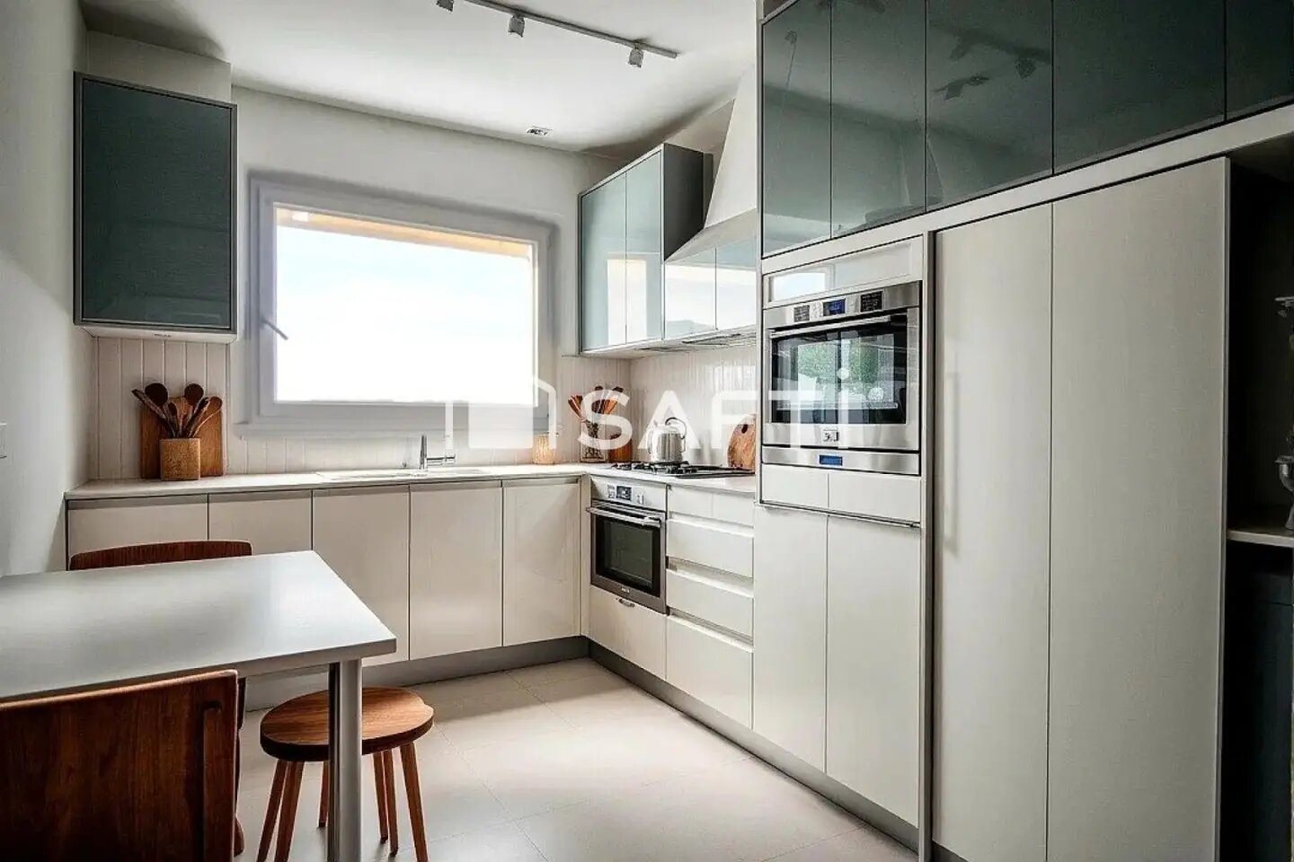 Appartement à vendre, 81m², Mantes-la-Jolie