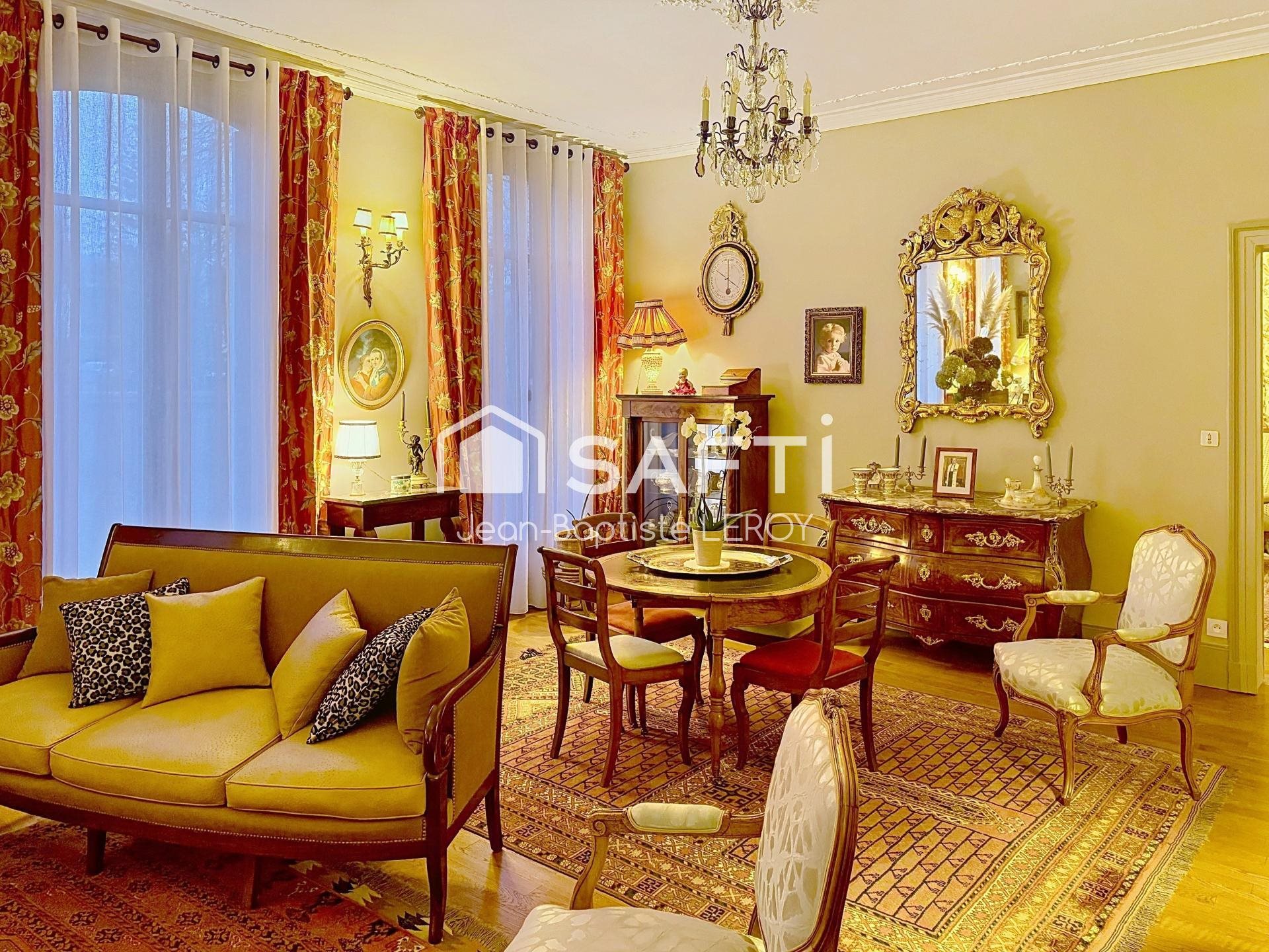 Maison à vendre, 365m², Bézu-Saint-Eloi