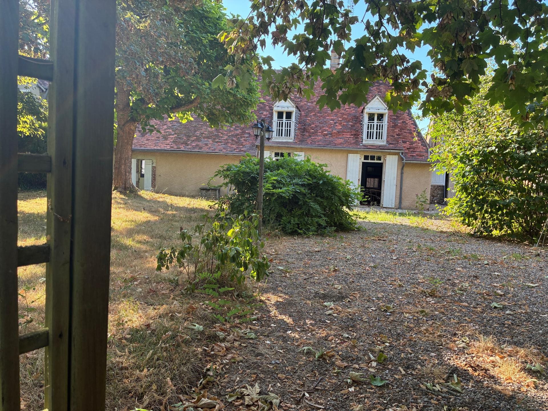 Maison à vendre, 139m², Neuvy-Saint-Sépulchre