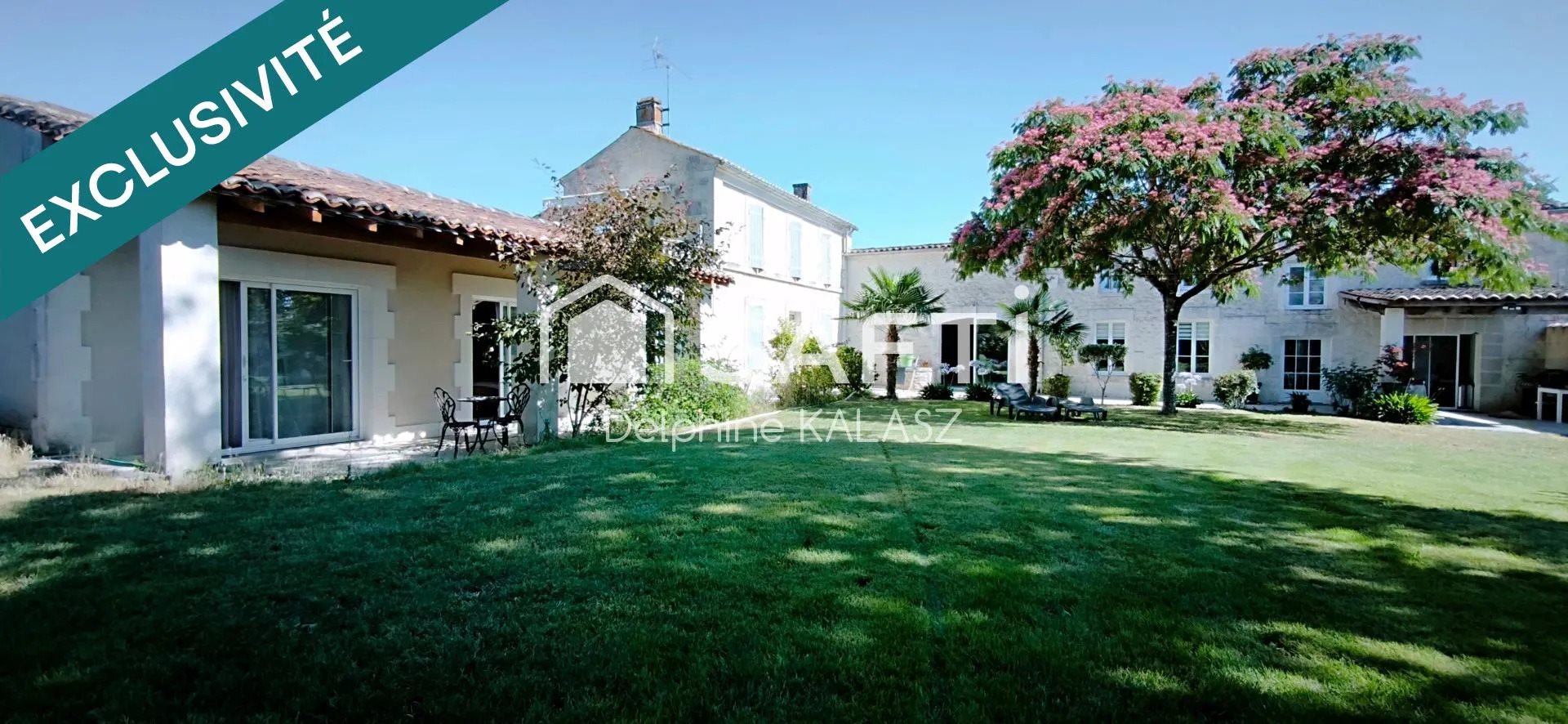 Maison à vendre, 221m², Bourg-Charente