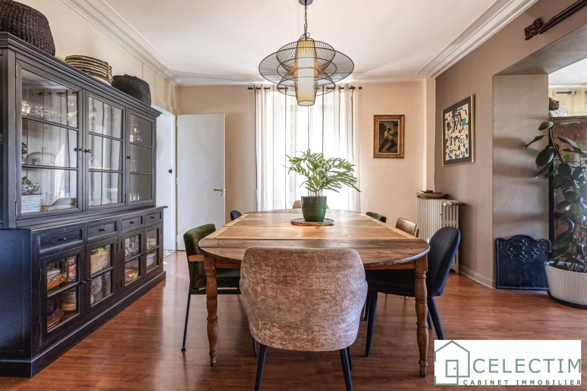 Maison à vendre, 260m², Labergement-Sainte-Marie