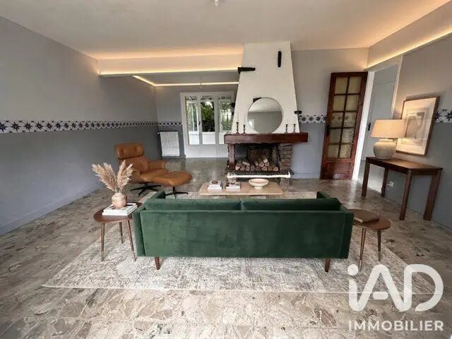 Maison à vendre, 136m², Vernouillet