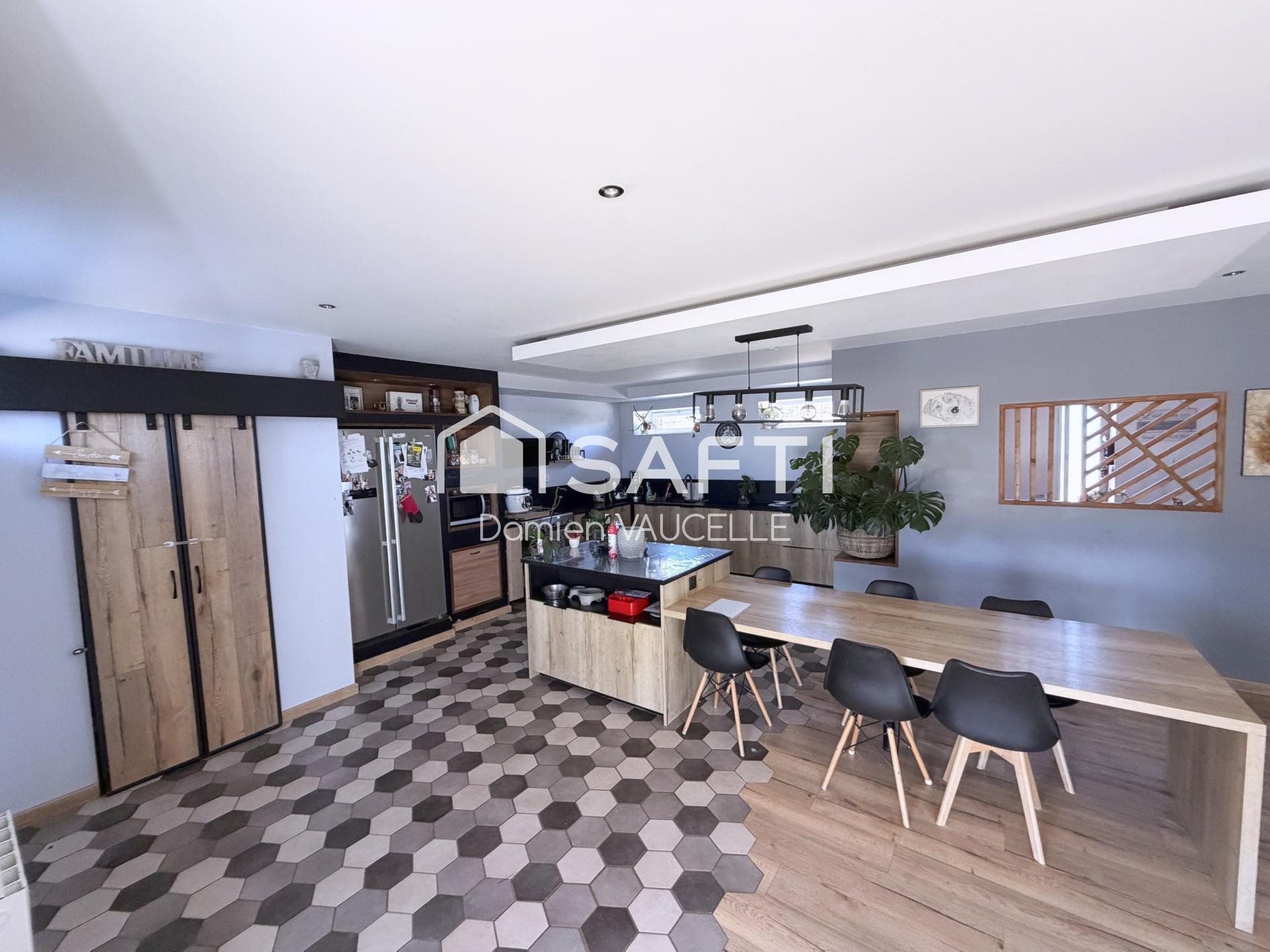 Maison à vendre, 299m², La Bigottière