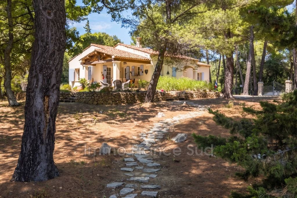 Maison à vendre, 120m², Tourtour