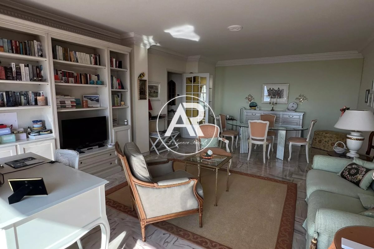 Appartement à vendre, 59m², Roquebrune-Cap-Martin