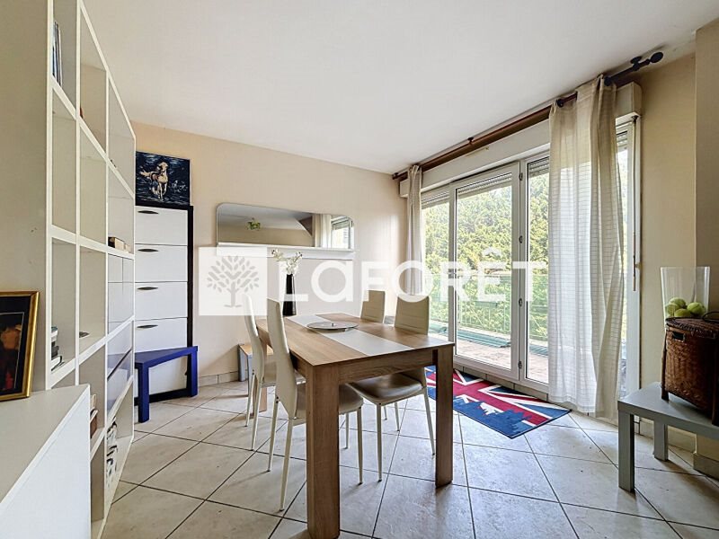 Appartement à vendre, 78m², Vert-Saint-Denis