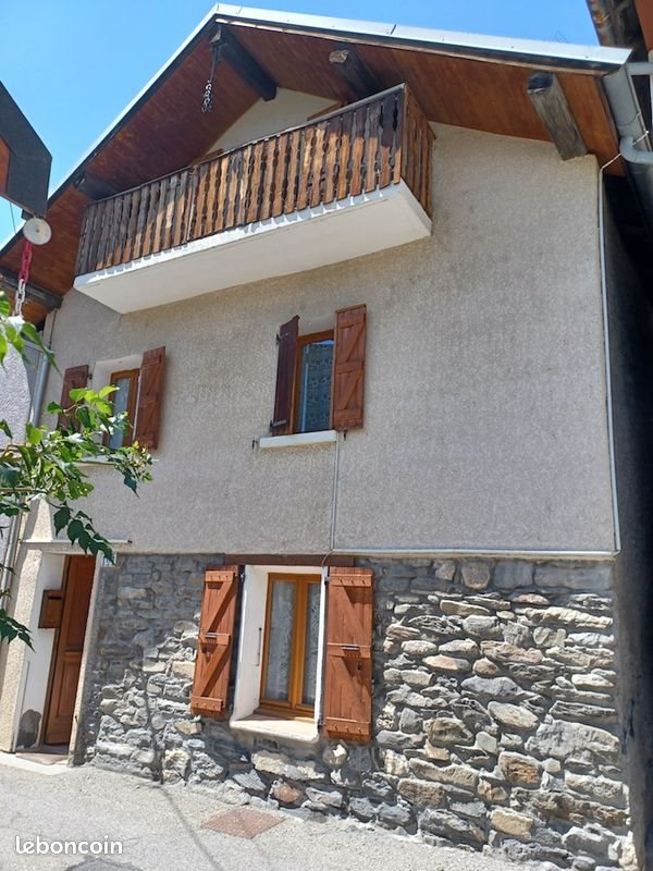 Maison à vendre, 107m², Saint-Julien-Mont-Denis