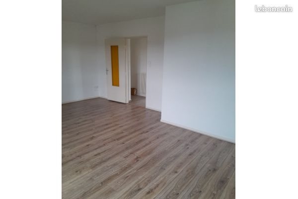 Appartement à louer, 72m², Arbouans
