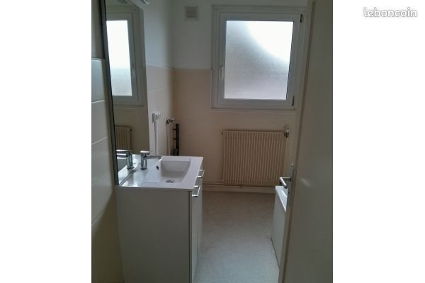 Appartement à louer, 72m², Arbouans