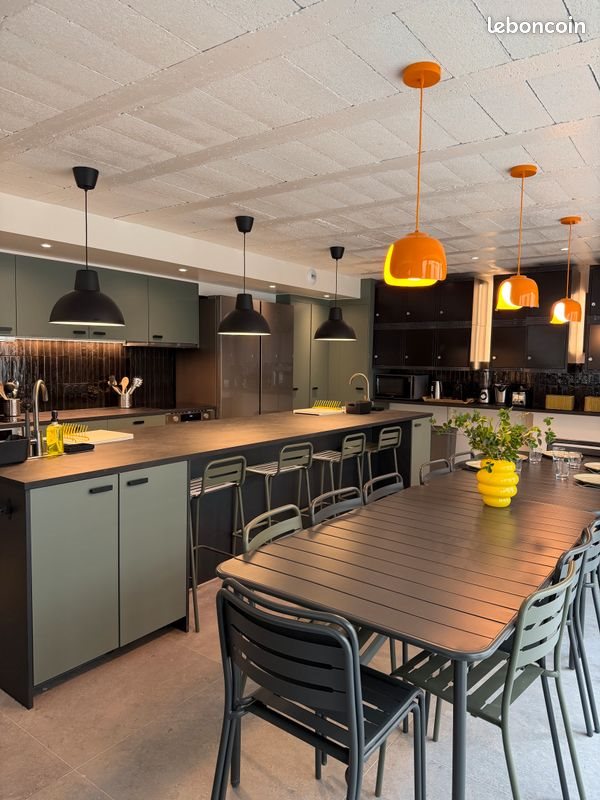 Maison à louer, 350m², Villejuif