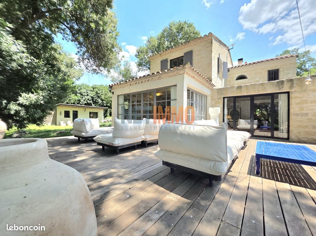 Maison à vendre, 255m², Le Cailar