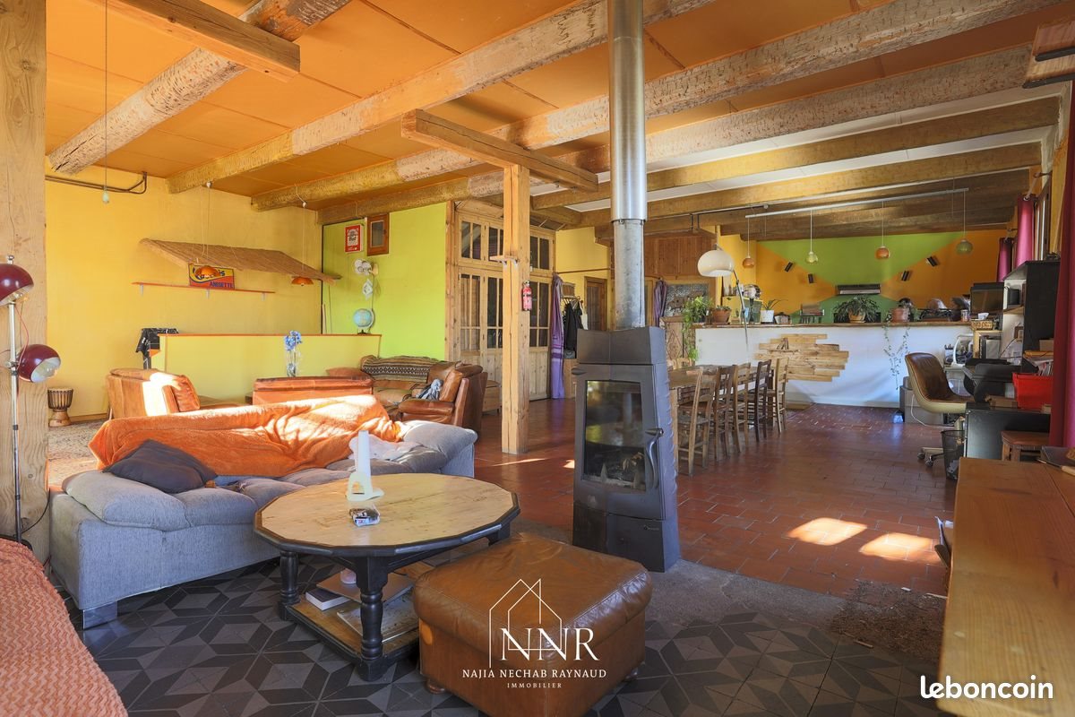 Maison à vendre, 217m², Saint-Félix-de-Lodez